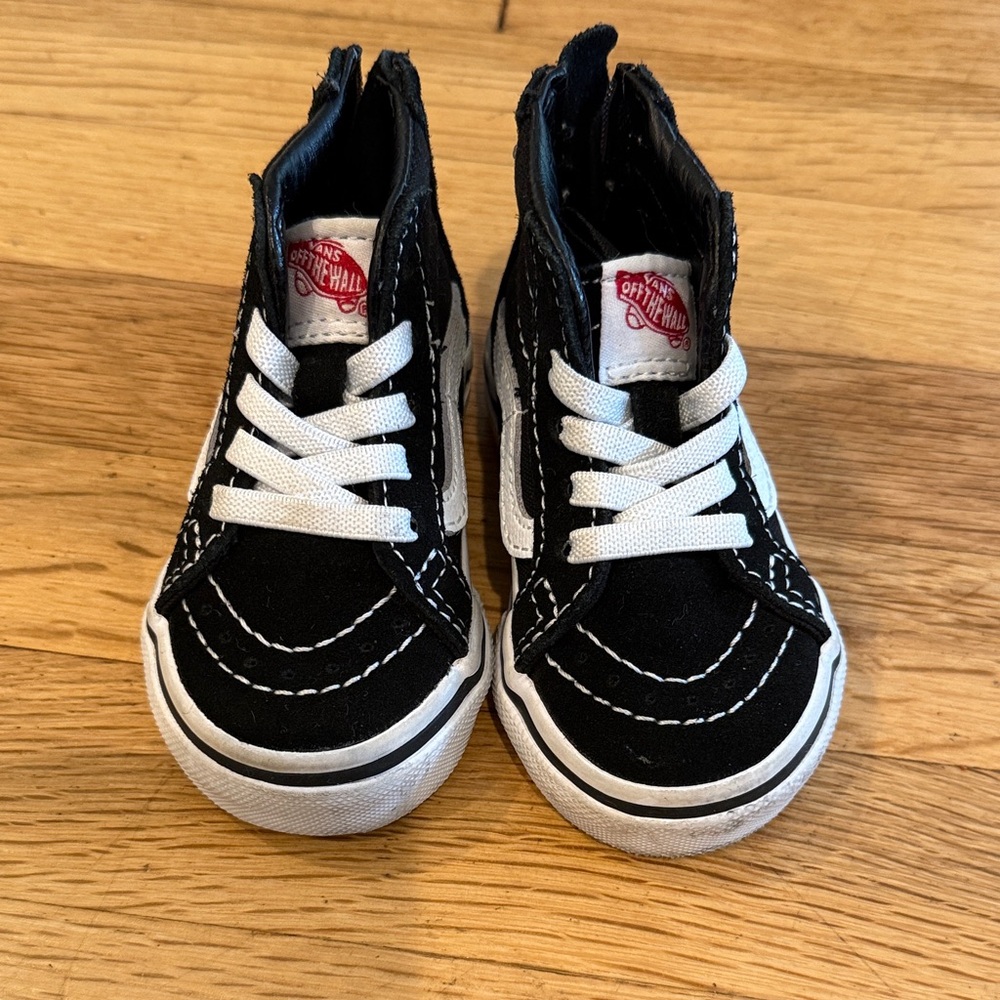 Vans Toddler Sk8-Hi Zip Shoe